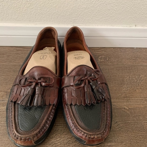 Shoes - Picture 6 of 10